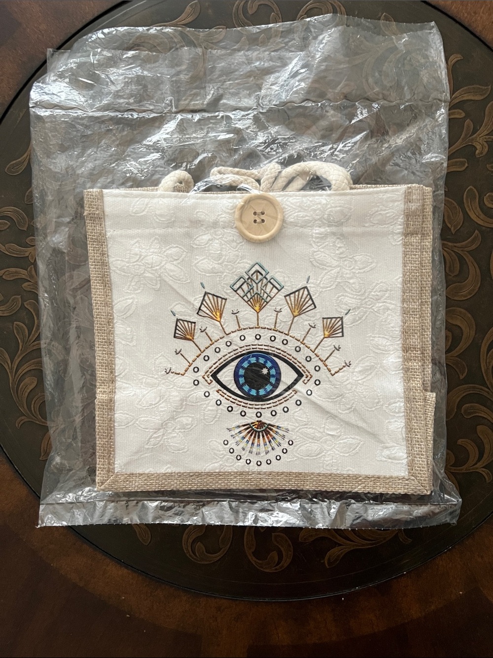 SHEIN White & Beige Embroidered Eye Tote
